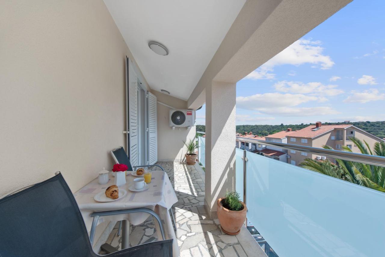 Summer House Pula Exterior foto